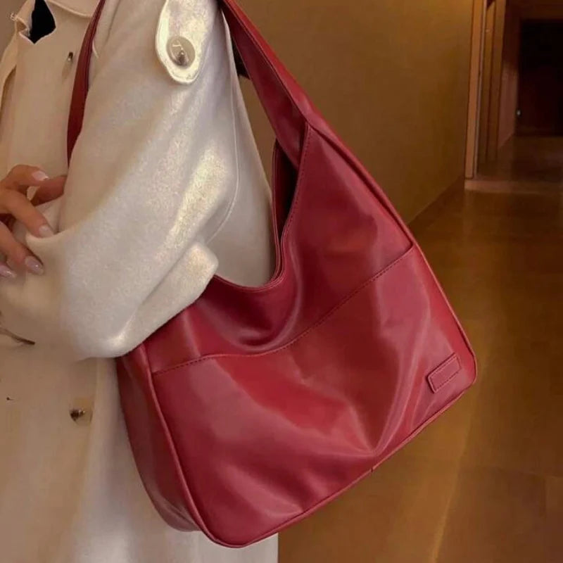 THE NYRA TOTE